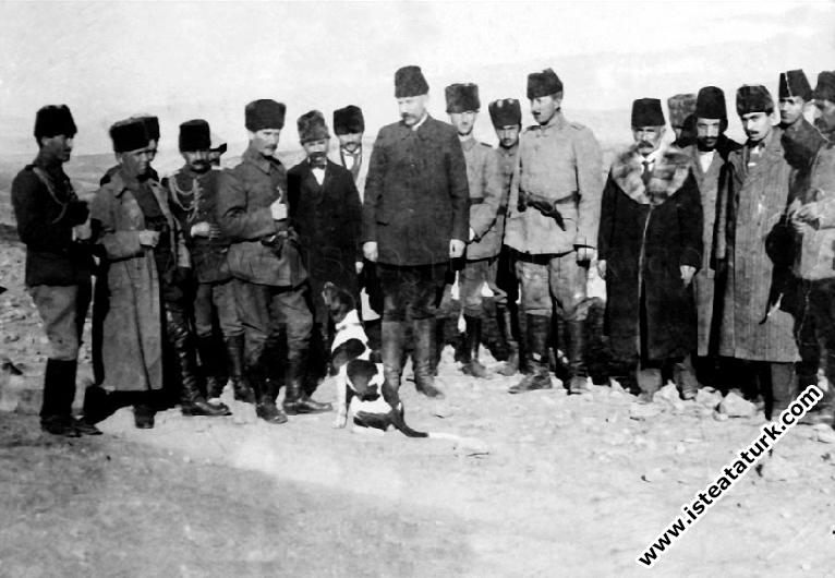 XVI. Kolordu Komutanı Tümgeneral Mustafa Kemal'in ...