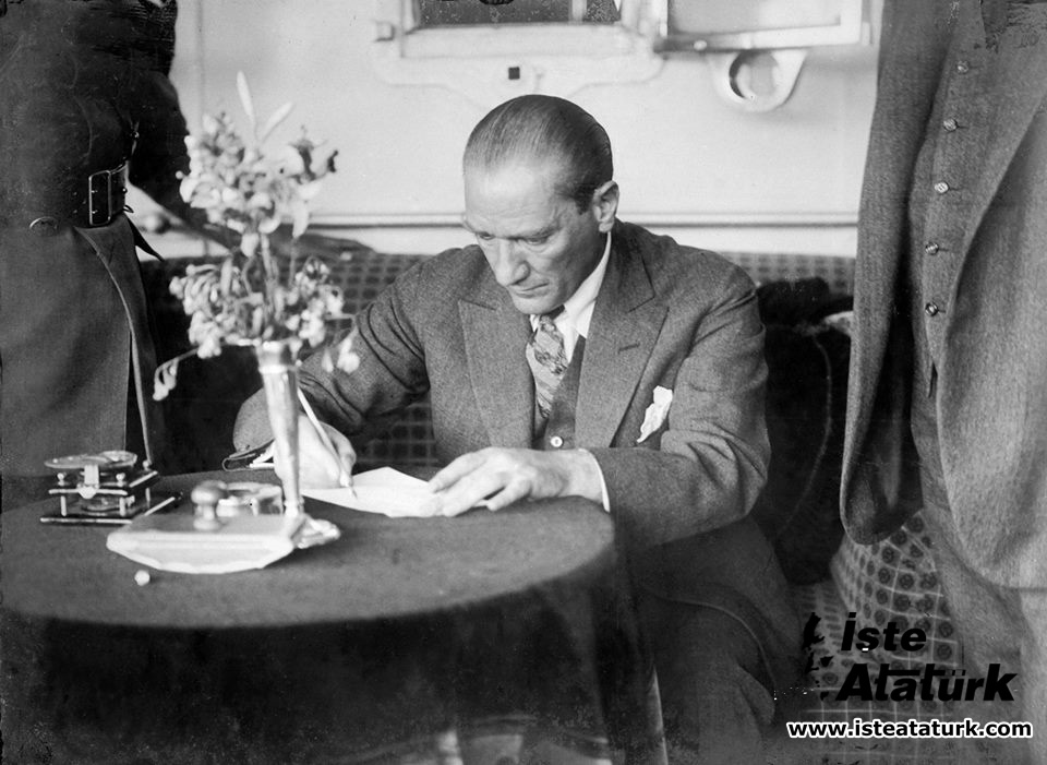 Atatürk's Peaceful Policy