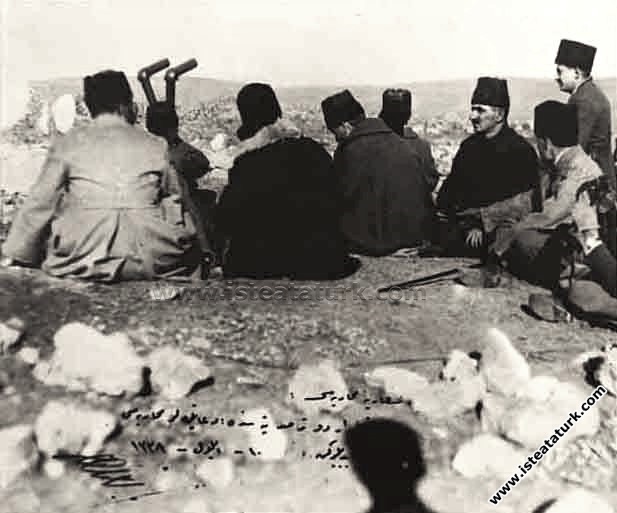 Gözle Görülmeyen Yeri Gören Mustafa Kemal Paşa
