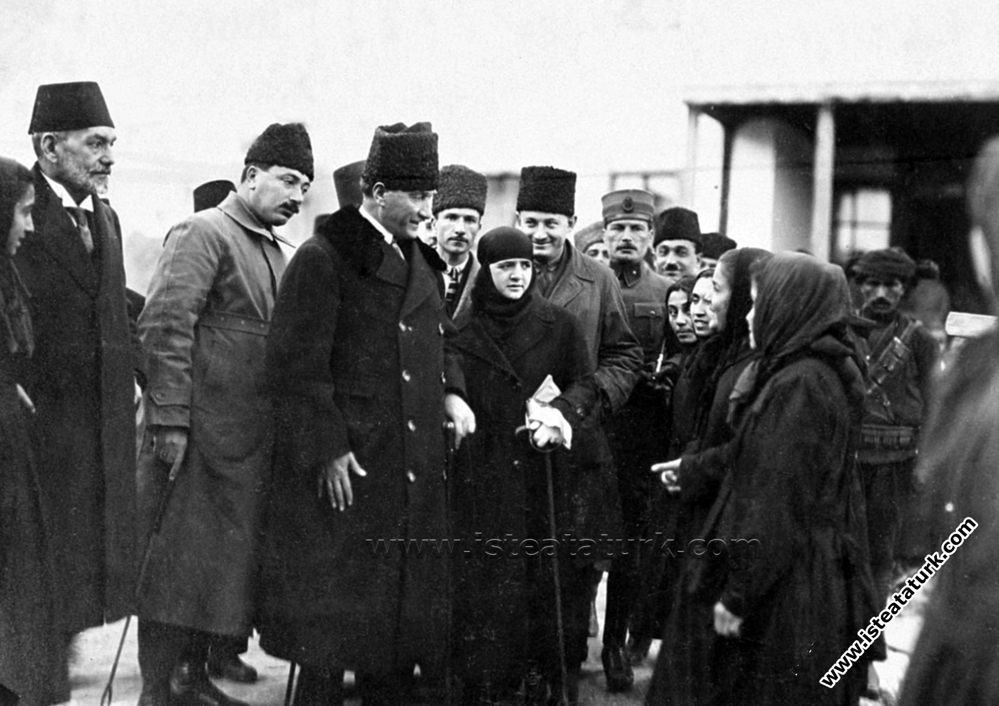 Yaşasın Mustafa Kemal!