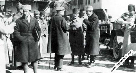 Başkomutan Mustafa Kemal Paşa, İsmet İnönü, Rusya ...