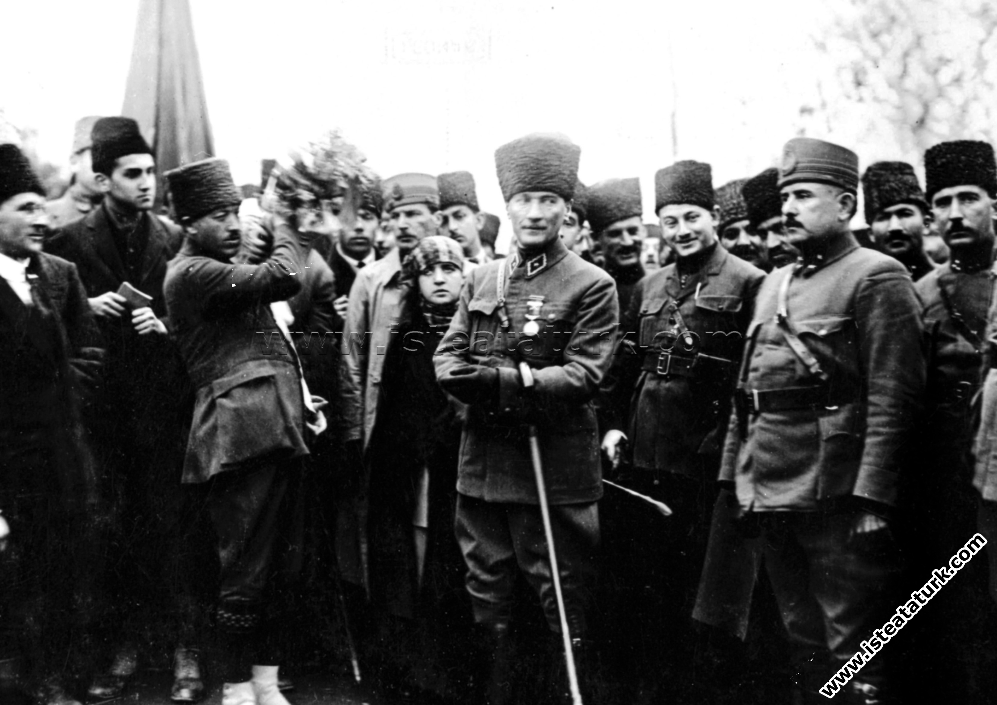 Başkomutan Mustafa Kemal Paşa, Akhisar Manisa'da h...