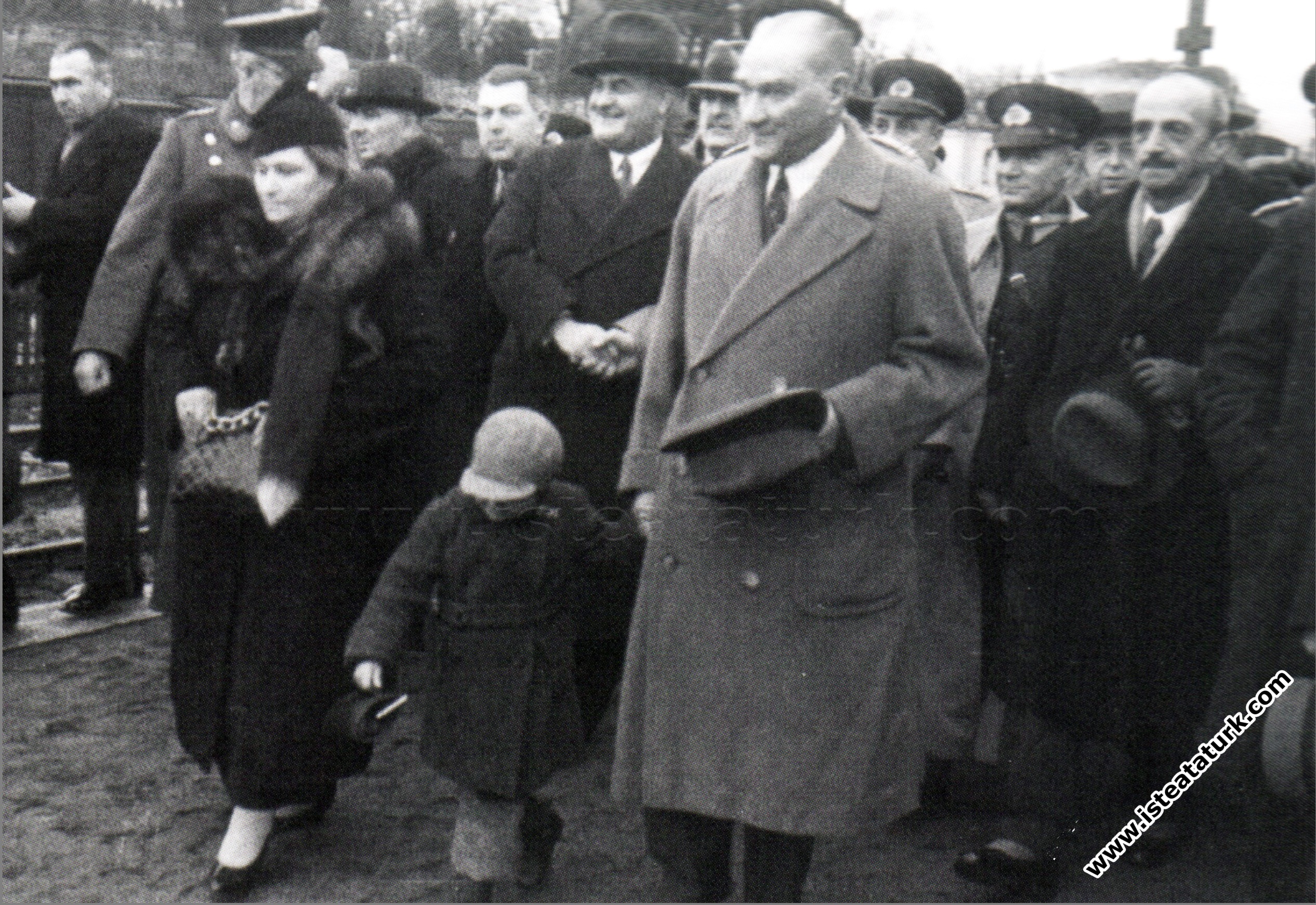 Makbule Atadan'ın Atatürk'e İlişkin Anlattıkları