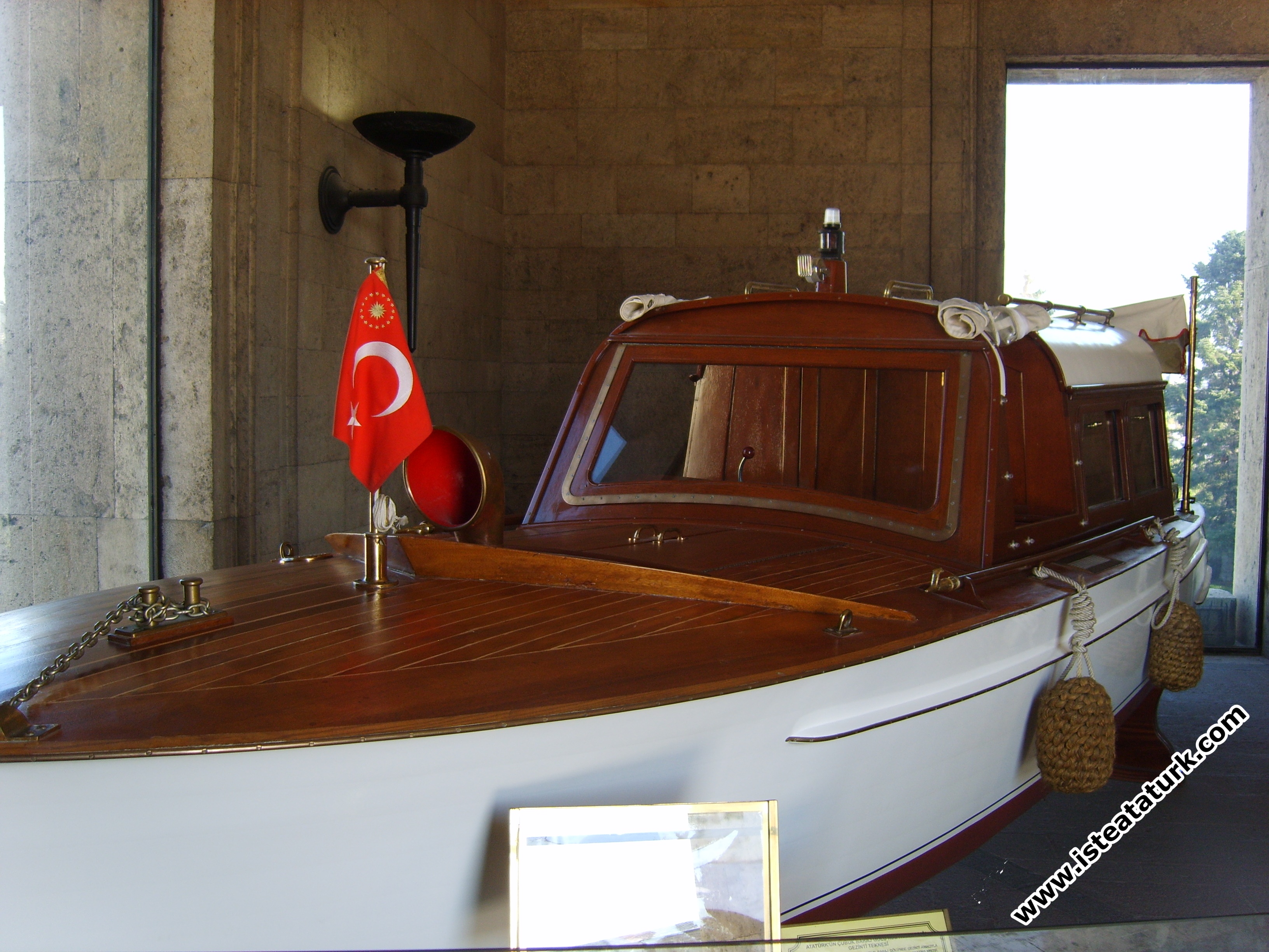 Atatürk'ün Kullandığı Tekne