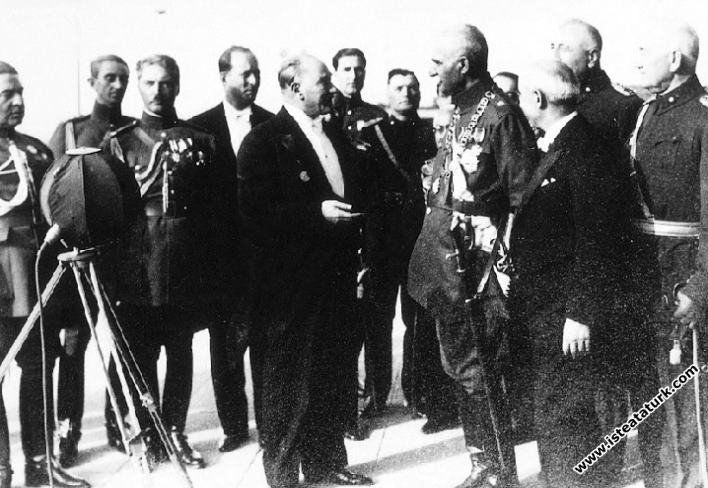 The First Opera, The Main Idea of ​​Atatürk: The Epic of Özsoy