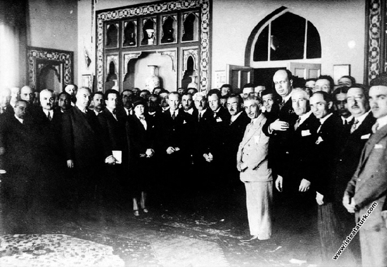 Atatürk's Role in the Formation of Art Institutions