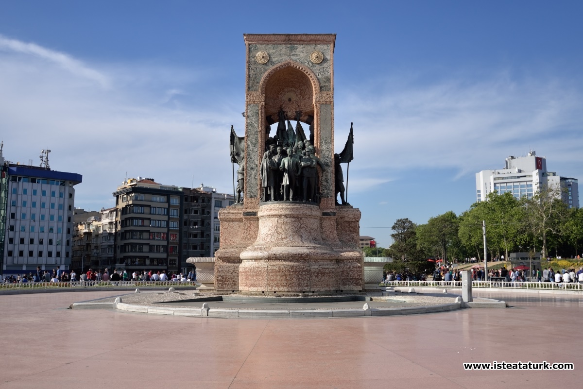 Taksim Republic Monument, Istanbul