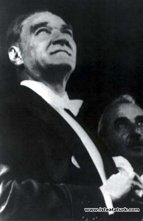 Mustafa Kemal Atatürk Cumhuriyet Bayramı'nda Başba...