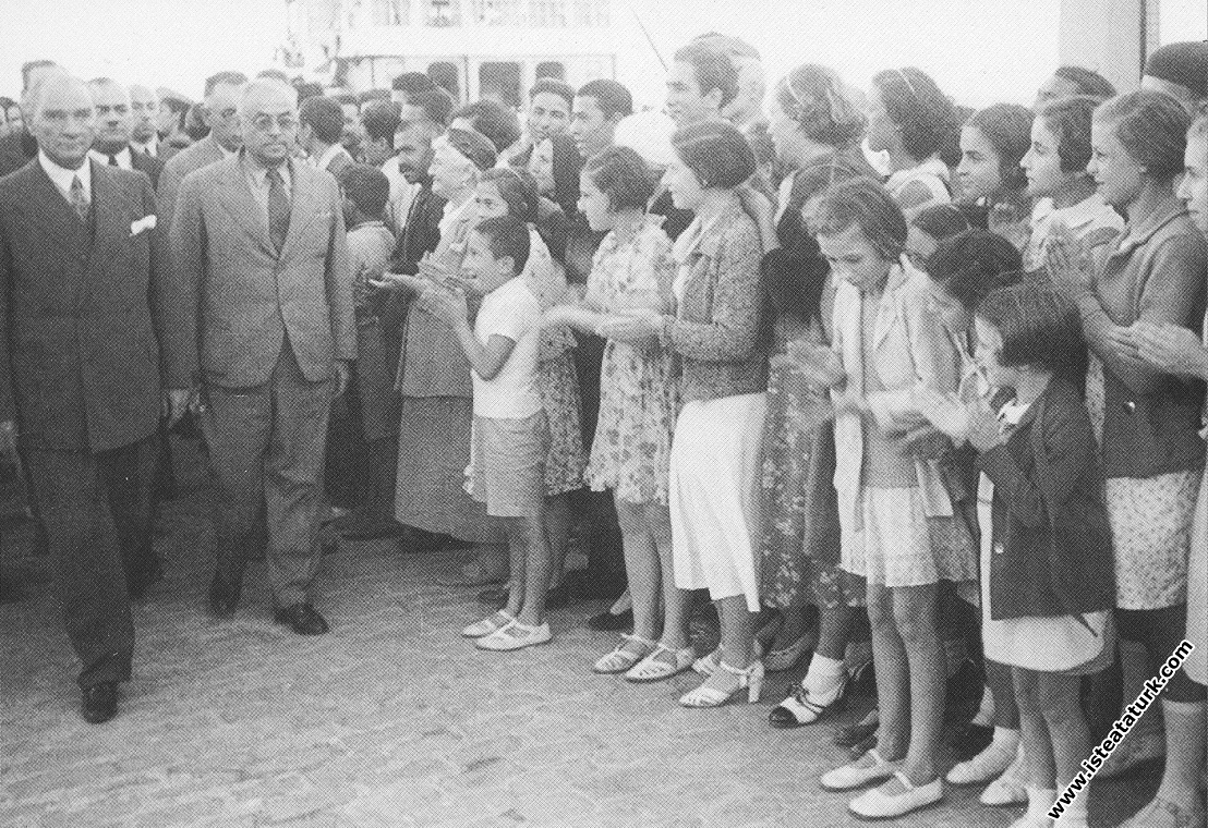 Mustafa Kemal Atatürk Moda Deniz Kulübü’ne gelişi....