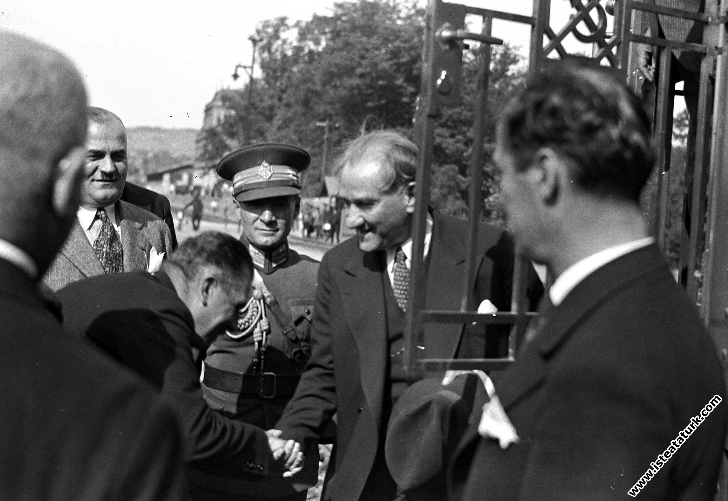 Mustafa Kemal Atatürk İstanbul'da. (12.09.1933)