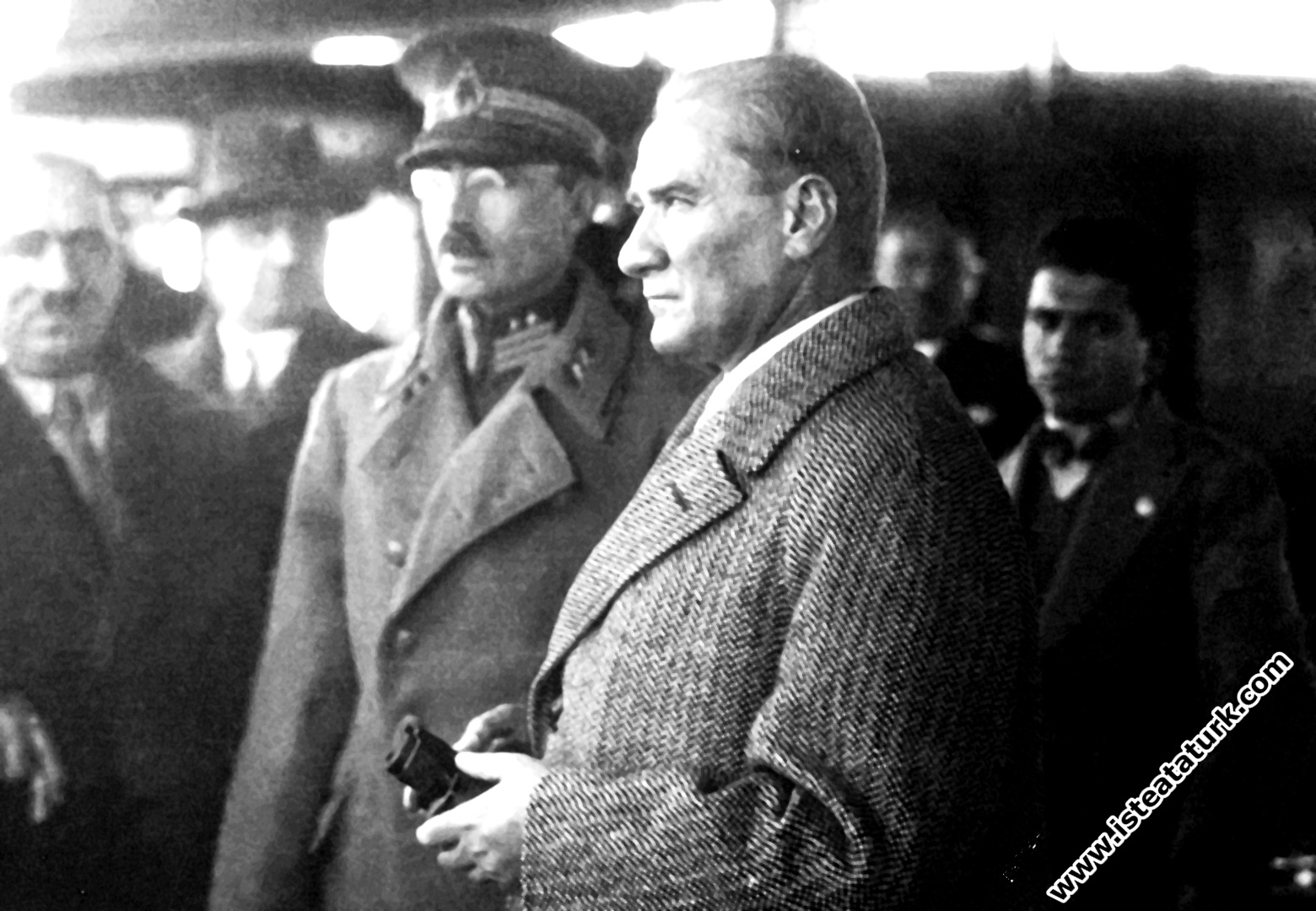 Mustafa Kemal Atatürk, Marmara Vapuru'ndan Yalova'...