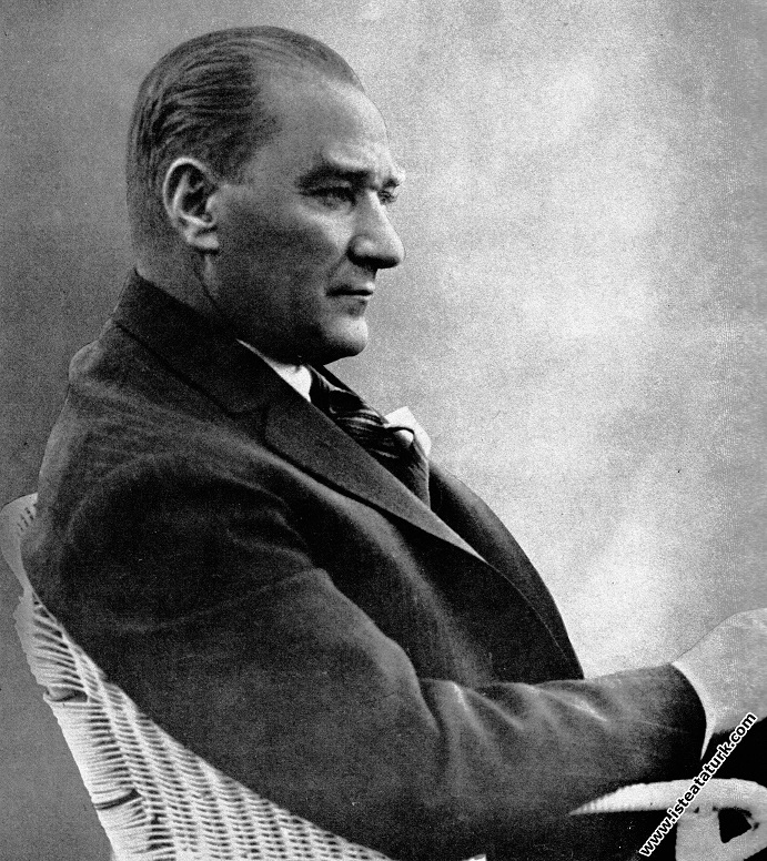 Mustafa Kemal Atatürk Gazi Orman Çiftliğinde. (06 ...