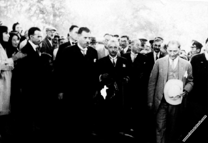 Mustafa Kemal Atatürk'ün İstanbul Dolmabahçe Saray...