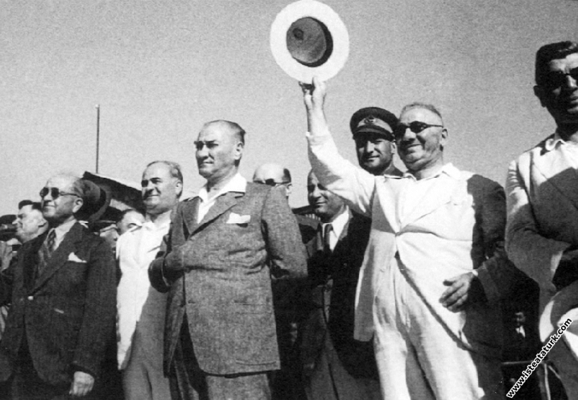 Başbakan İnönü'nün Atatürk, Kılıç Ali, Salih Bozok...