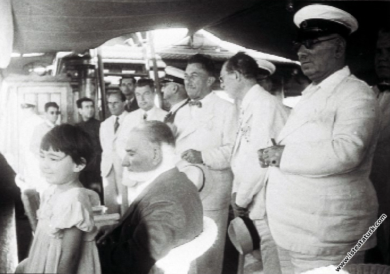 Mustafa Kemal Atatürk Moda Deniz Kulübü'nde, İstan...