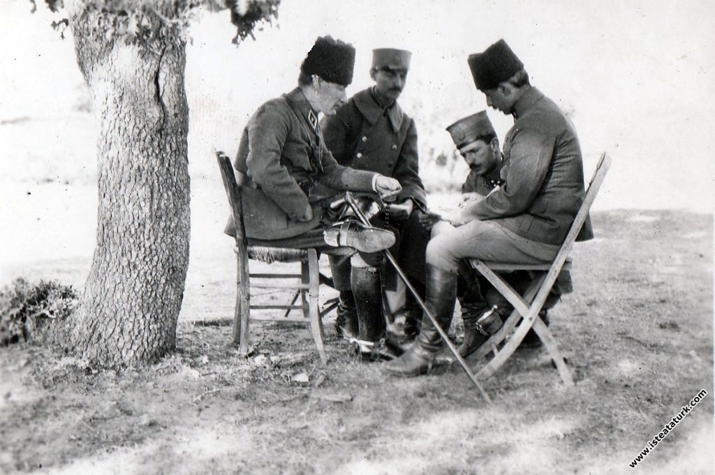 Başkomutan Mustafa Kemal Paşa, Batı Cephesi Komuta...