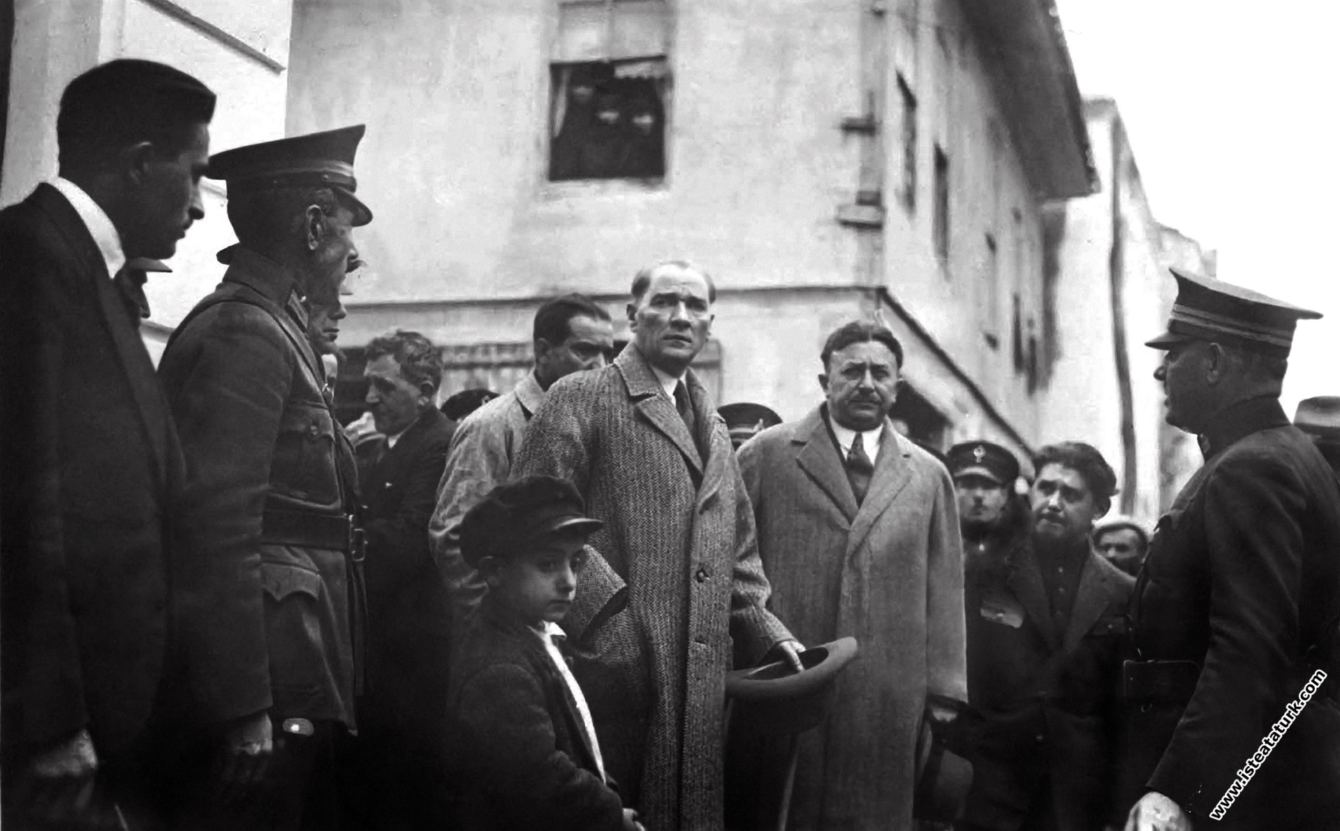 Mustafa Kemal Atatürk Samsun'da. (25.11.1930)...