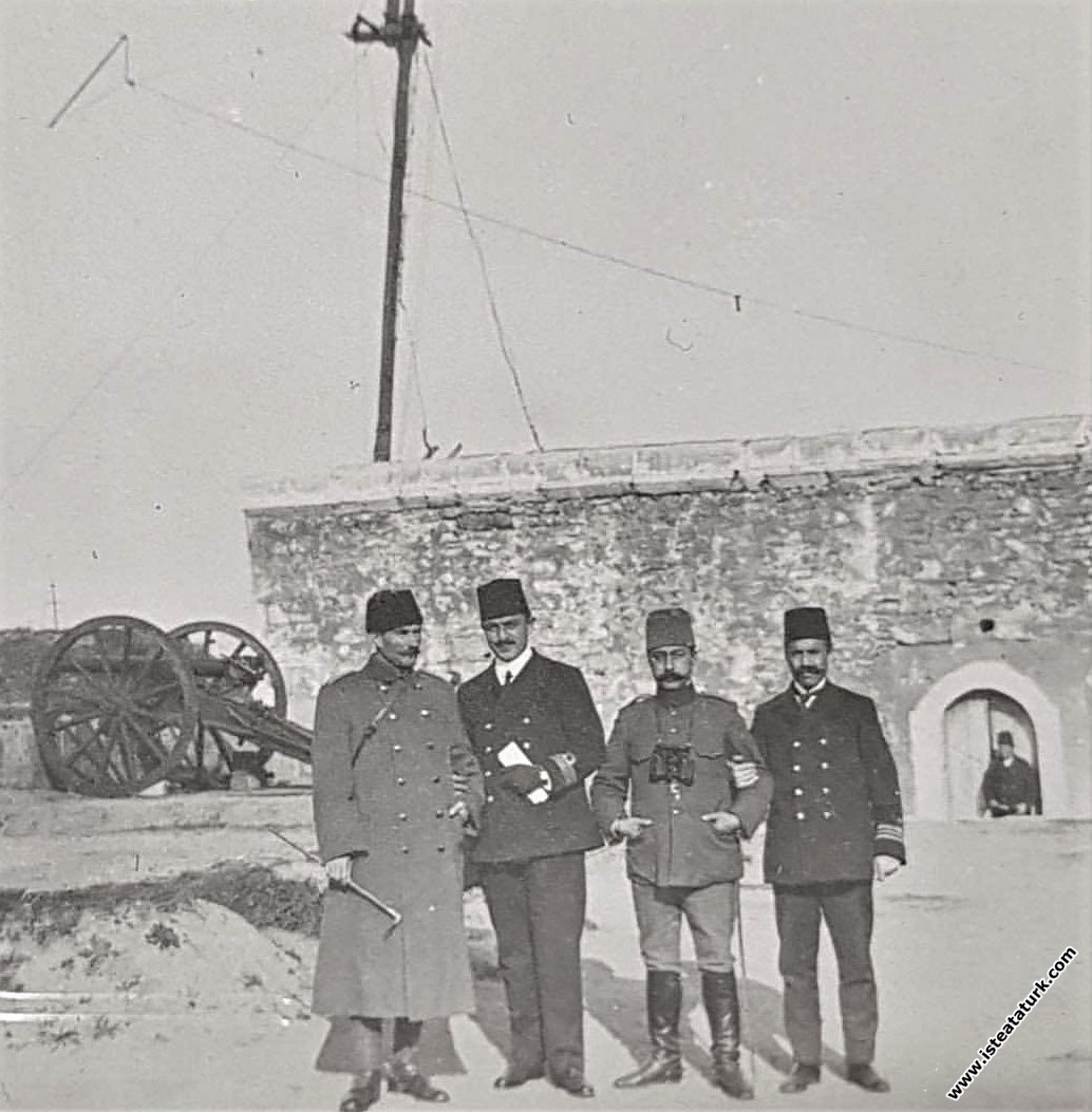 Mustafa Kemal is with Hüseyin Rauf Orbay in Çanakk...