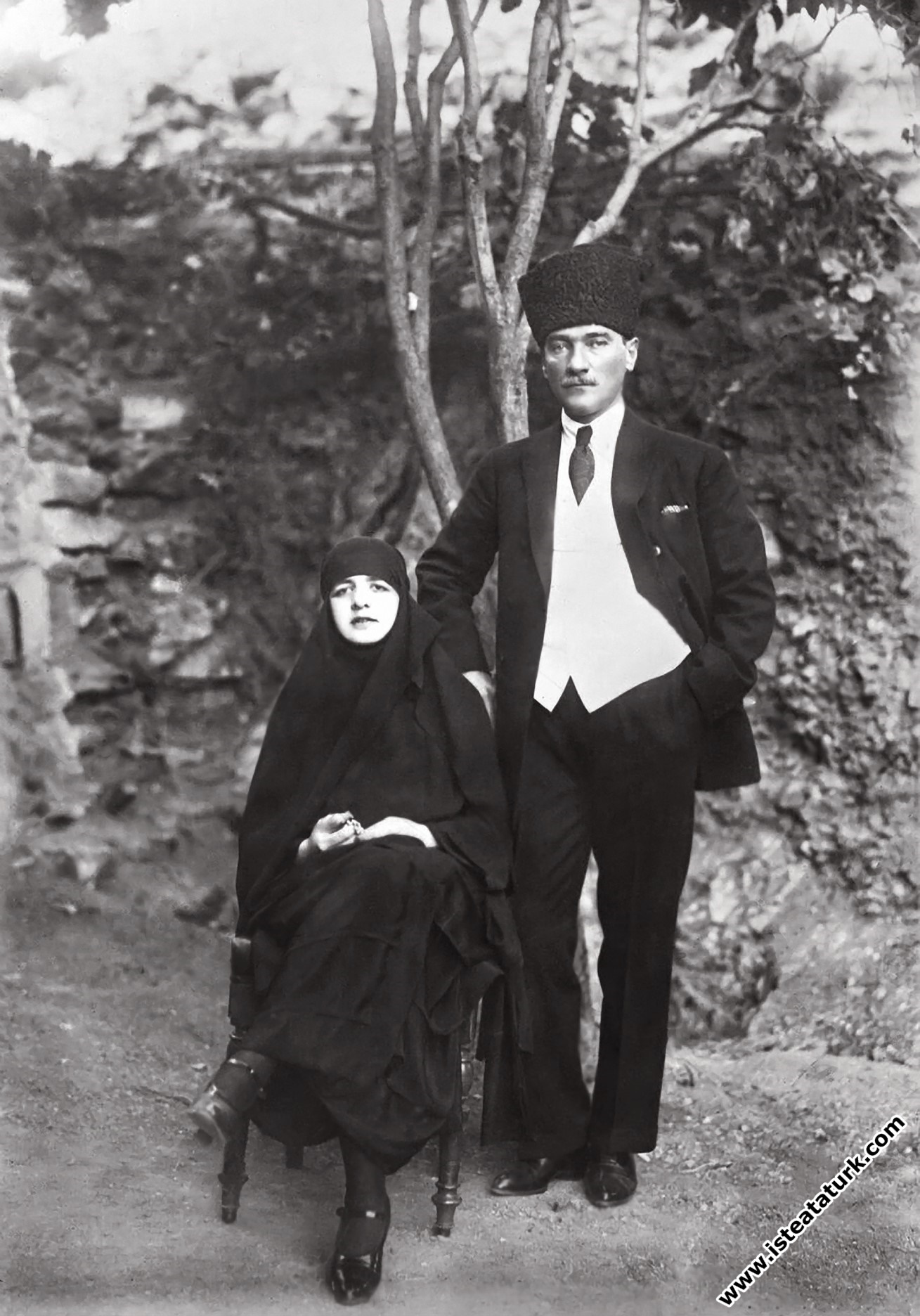 Cumhurbaşkanı Gazi Mustafa Kemal'in ve eşi Latife ...