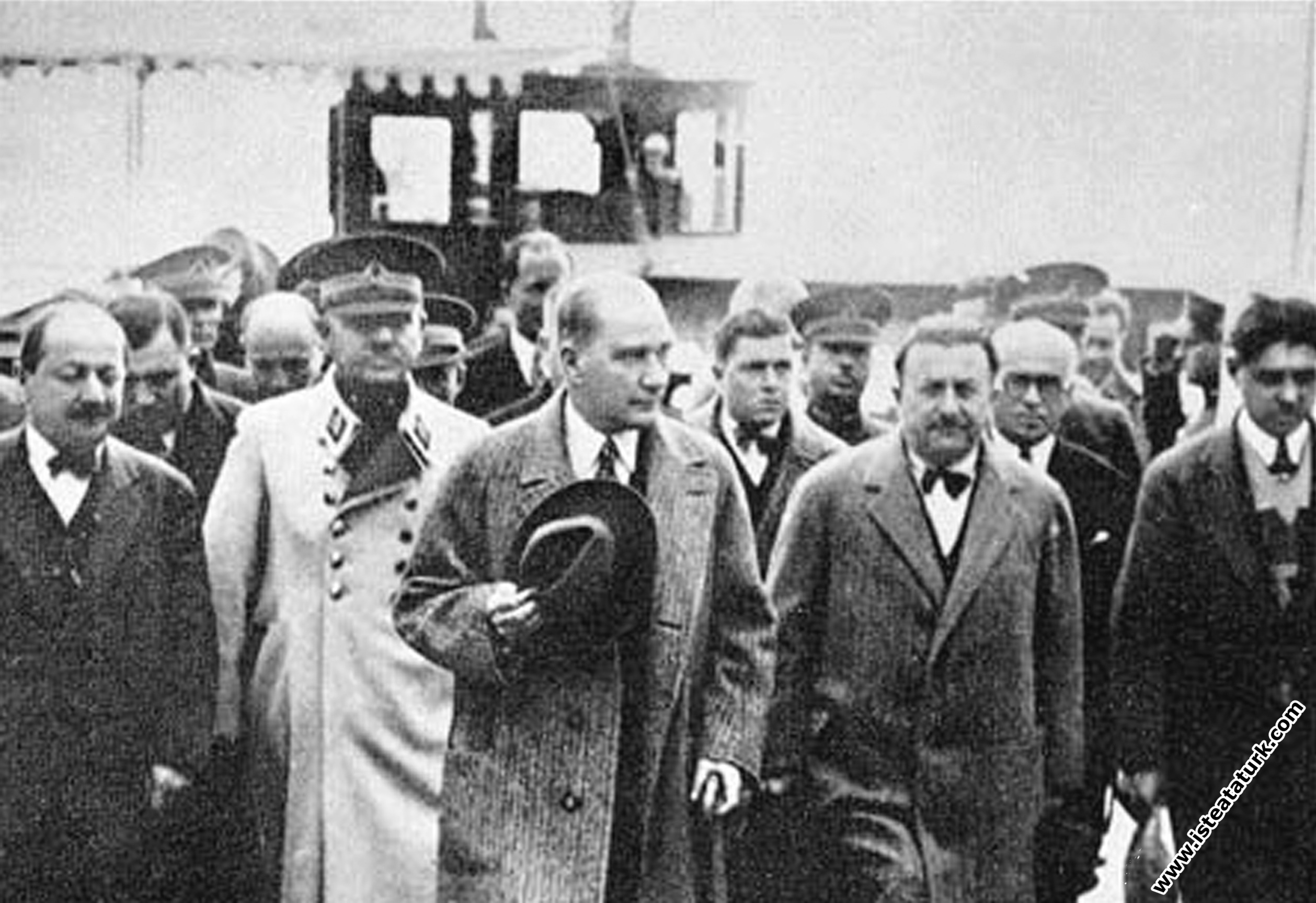 The arrival of Mustafa Kemal Atatürk in Istanbul. (01.12.1930)