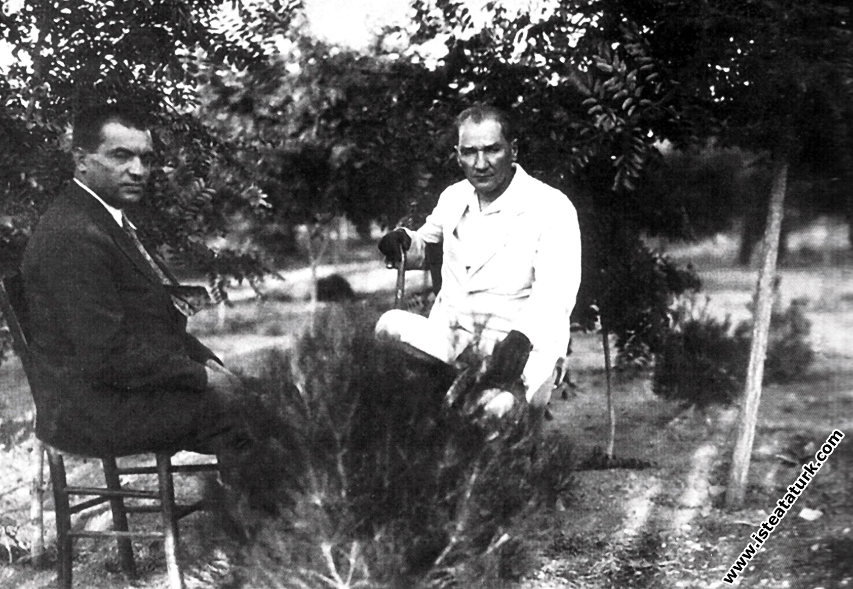 Mustafa Kemal Atatürk resting at the Gazi Forest Farm. (14.07.1929)