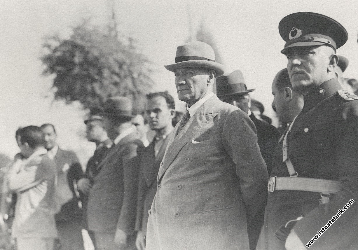 Atatürk, while inspecting the ceremonial unit duri...